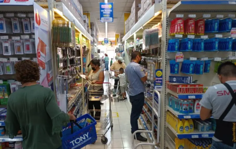 Encuentra ofertas y promociones en útiles escolares en la Feria del Regreso a Clases. Foto: El Heraldo de Saltillo