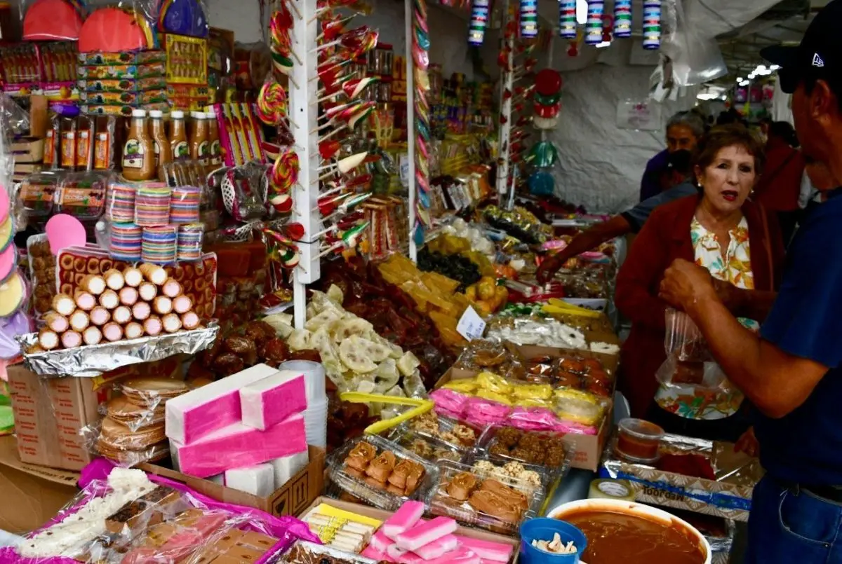 Más de 200 comerciantes se reúnen por festejos de la Virgen de la Asunción en Aguascalientes. Foto: Cortesía