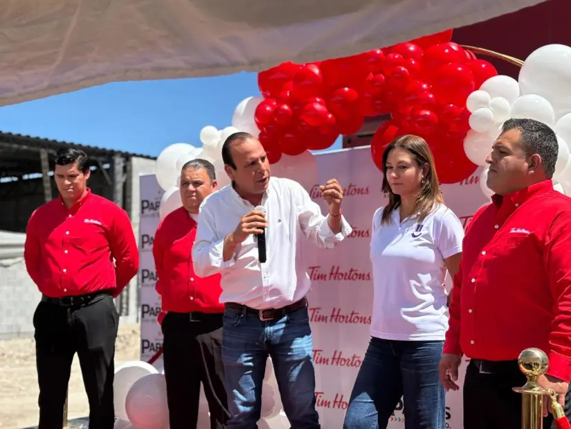 Primera piedra de Tim Hortons, una nueva franquicia canadiense que llega al municipio. Foto. Cortesía. Primera piedra de Tim Hortons, una nueva franquicia canadiense que llega al municipio. Foto. Cortesía.
