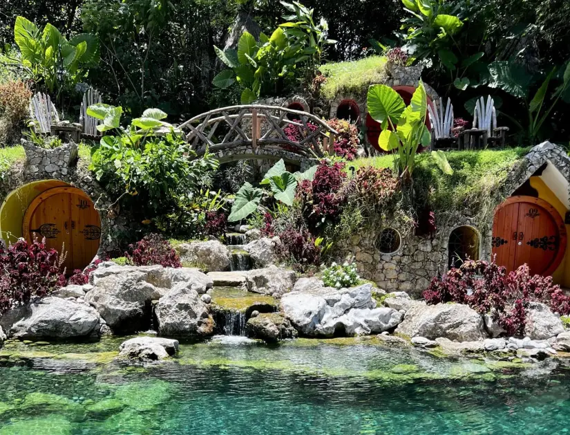 Hotel Tapasoli en San Luis Potosí está inspirado en la película de El Señor de los Anillos. Foto: Hotel Tapasoli.