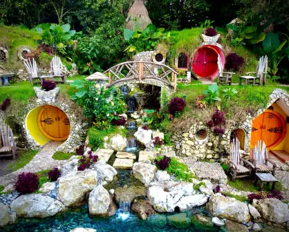 Dormir en una madriguera: así es el mágico Hotel Tapasoli inspirado en El Señor de los Anillos