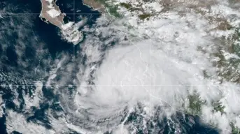 Tormenta tropical Gil hoy 4 de agosto: pierde fuerza y se aleja de México