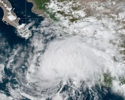 Tormenta tropical Gil hoy 4 de agosto: pierde fuerza y se aleja de México