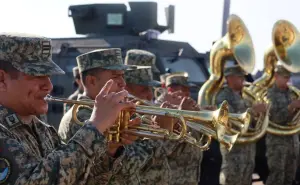 Altata se llena de armonía con concierto de la Banda Militar