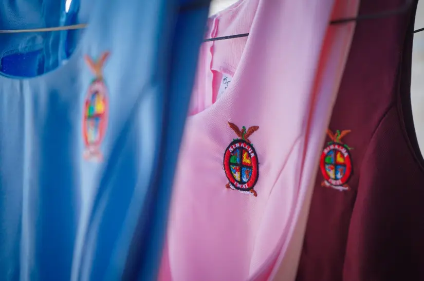Uniformes escolares para preescolar, primaria y secundaria gratuitos en Sinaloa.
