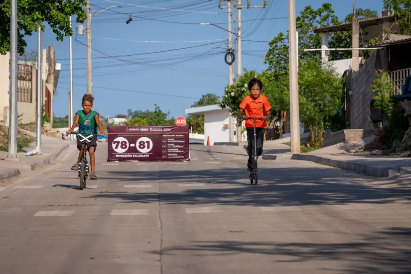 Alcalde entrega calles pavimentadas en Culiacán y hace nuevos compromisos vecinales en la colonia Renato Vega Amador. Alcalde entrega calles pavimentadas en Culiacán y hace nuevos compromisos vecinales en la colonia Renato Vega Amador. Ayuntamiento de Culiacán