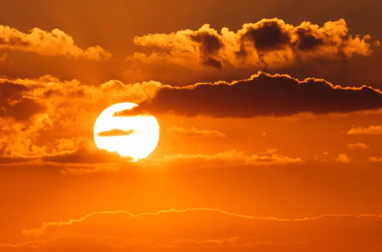 La canícula ocasiona el aumento de las temperaturas. Foto: Freepik. La canícula ocasiona el aumento de las temperaturas. Foto: Freepik.