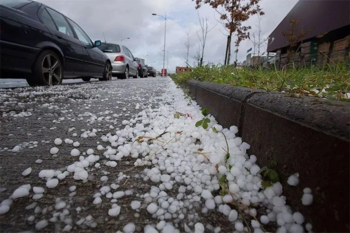 La caída de granizo estará asociada a las tormentas eléctricas con lluvias intensas y rachas de viento. Foto: Cortesía