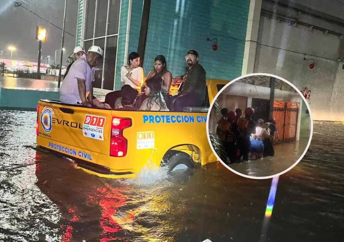 Rescatan a decenas de personas tras intensas lluvias en Mazatlán. Foto; Cortesía