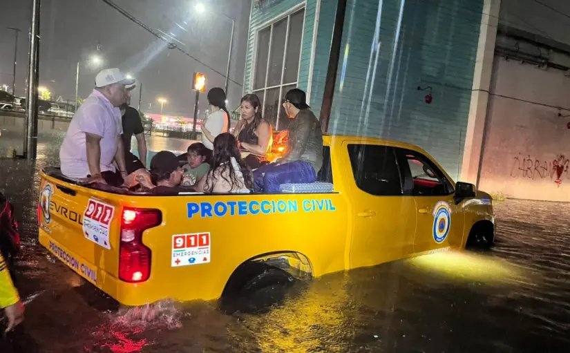 Tormenta tropical Ivo afectará a Sinaloa con lluvias intensas este fin de semana Mazatlán fue una de las zonas más afectadas por las lluvias de Ivo. Foto: Protección Civil Estatal