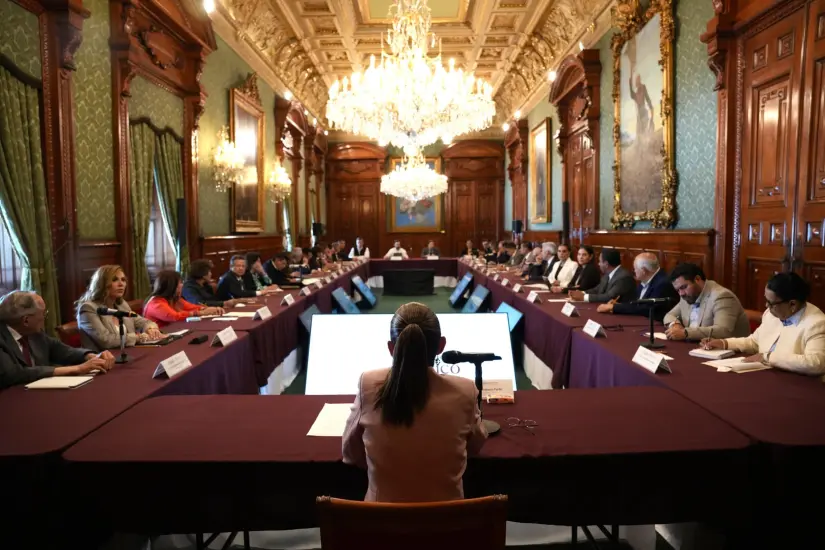 Zacatecas respalda el modelo IMSS-Bienestar. Reunión de la Presidenta Claudia Sheinbaum con Gobernadores. Foto: Cortesía.