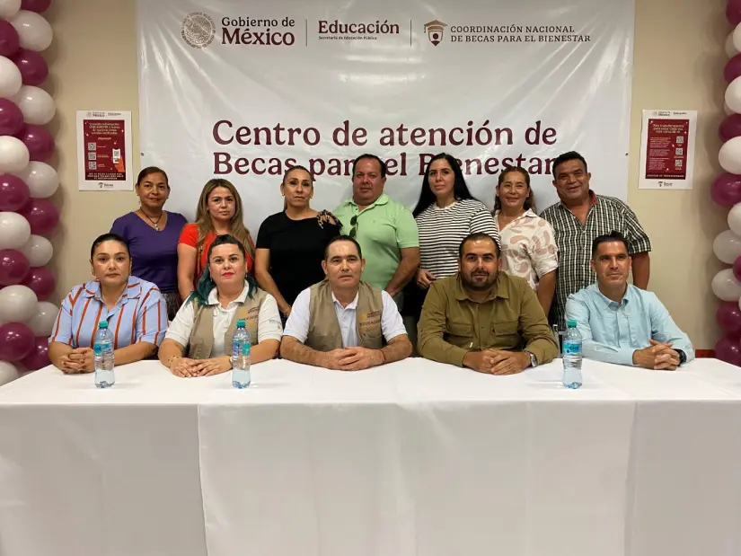 En marcha el Centro de Atención de Becas para el Bienestar, en San Ignacio. Foto; Yolanda Tenorio En marcha el Centro de Atención de Becas para el Bienestar, en San Ignacio. Foto; Yolanda Tenorio