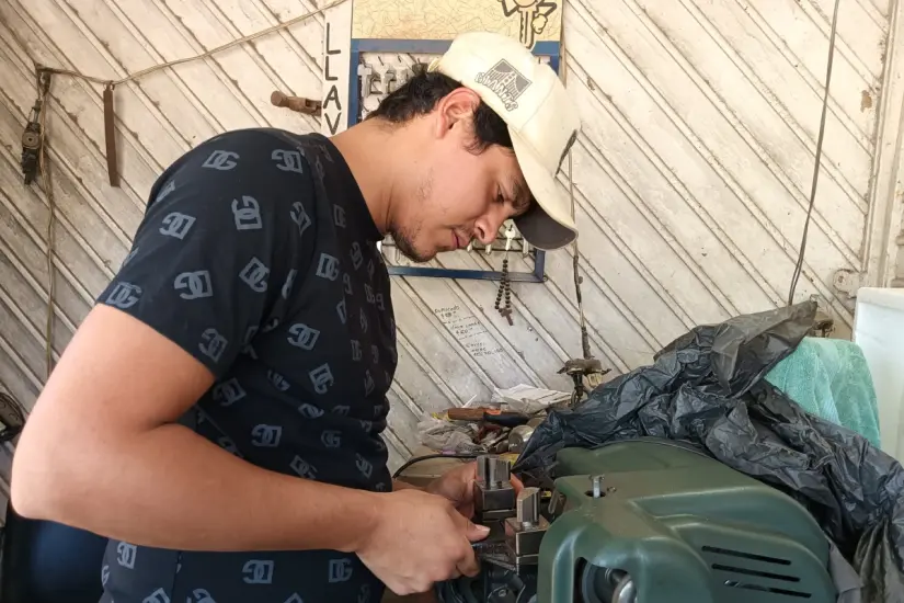 La Cerrajería California tiene servicio las 24 horas. La encuentran por el bulevar California en el fraccionamiento Los Ángeles o pueden llamar al teléfono 667-195-5567.