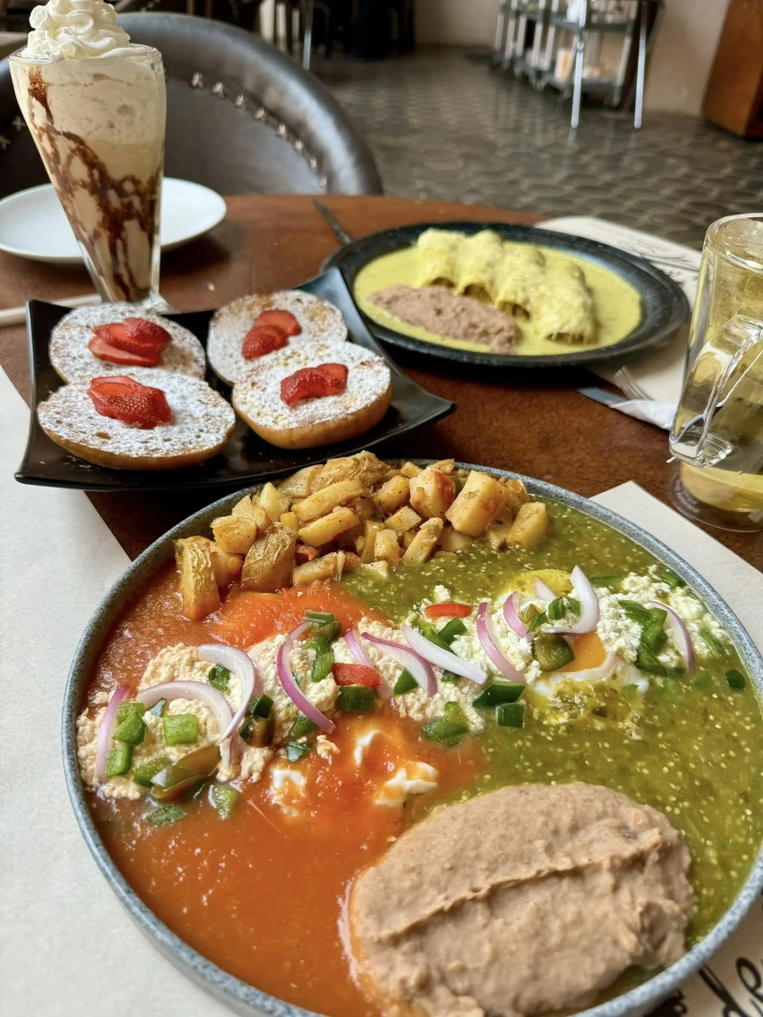 Disfruta de la gastronomía mexicana en Villa de Saltillo. Foto: Cortesía. 