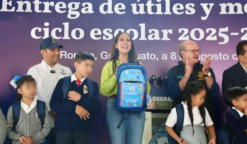Arranca la entrega de útiles para alumnos de Guanajuato Arranca la entrega de útiles para alumnos de Guanajuato. Foto: Cortesía