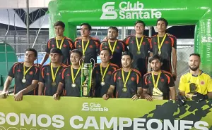 Barbería El Rey conquista el bicampeonato de Futbol 7 en el Club Santa Fe, de Culiacán