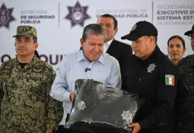 Policías Municipales de 5 municipios de Zacatecas reciben equipamiento nuevo