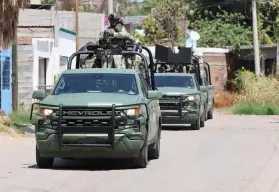 Operativos en las últimas horas en Culiacán dejan 2 detenidos, decomiso de municiones y arma