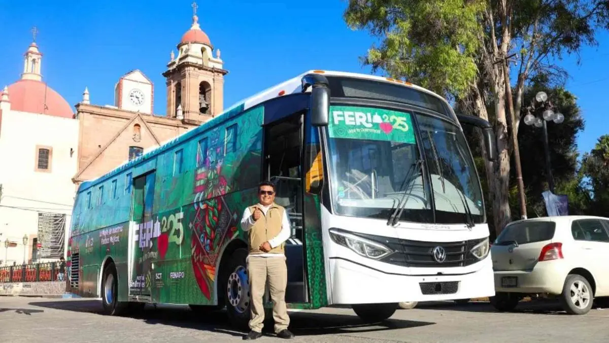 Estas son las rutas de transporte público que te llevan hasta la FENAPO 2025. Foto: Cortesía.