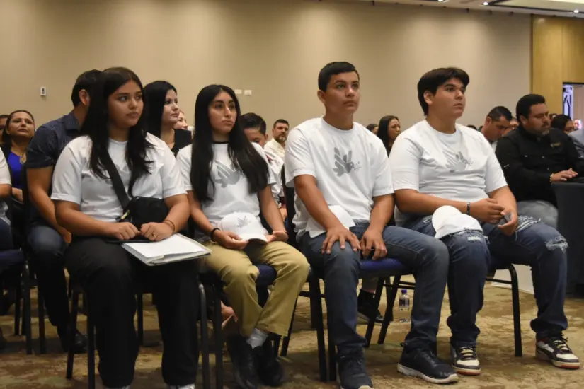 Varias niñas, niños y adolescentes fueron reconocidos como 