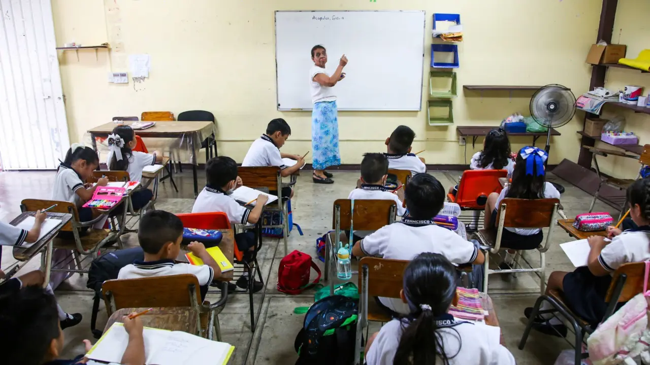 Esta es la fecha en la que regresarán a clases en Colima. Foto: Cortesía