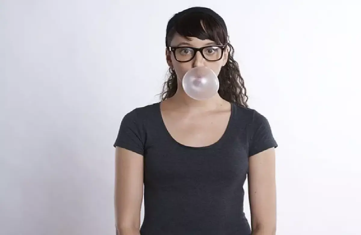 Científicos mexicanos crean goma dulce para prevenir caries