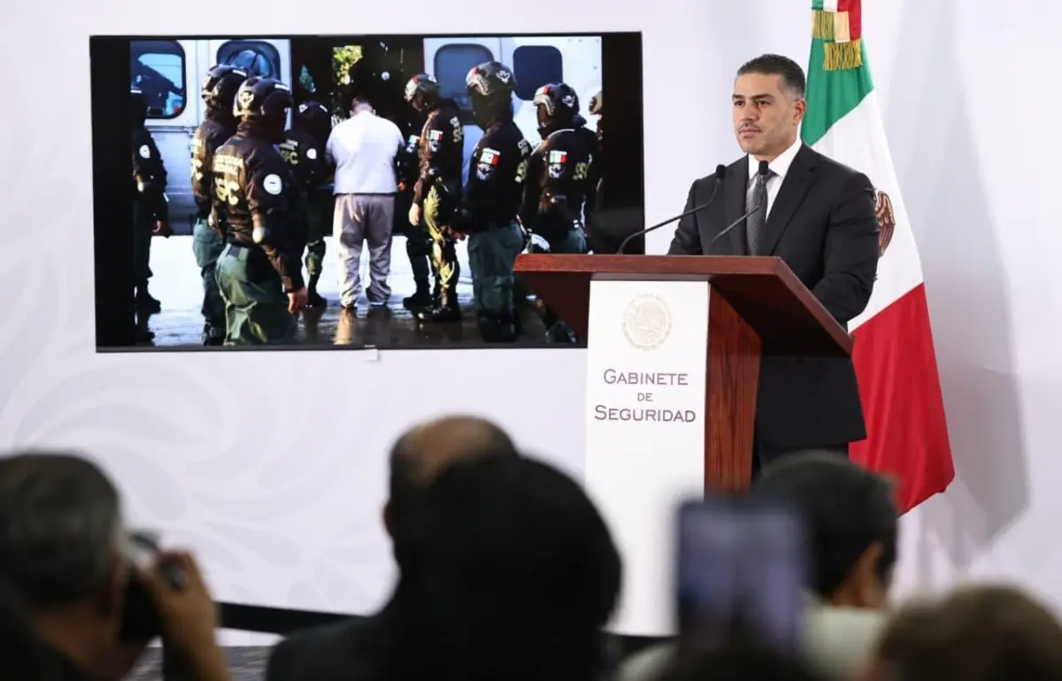 Omar García Harfuch brindó detalles sobre el traslado de los 26 reos mexicanos al país vecino. Foto: SSPC
