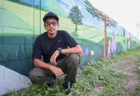 Con talento y vocación, Demetrio Estrella transforma vidas a través del arte en colonias de Culiacán
