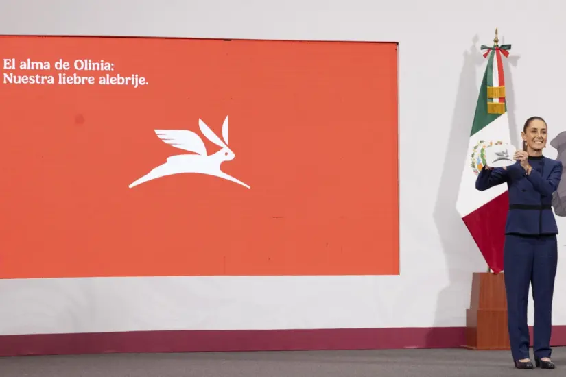 Este es el logo oficial de Olinia: una liebre con alas, inspirada en los alebrijes. Foto: Presidencia
