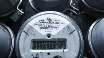 ¿Cuál es la multa por manipular el medidor de luz de la CFE en Zacatecas?