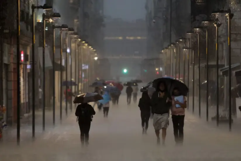 Las lluvias continuarán en la CDMX, aunque con menor intensidad. Foto: Cuartoscuro
