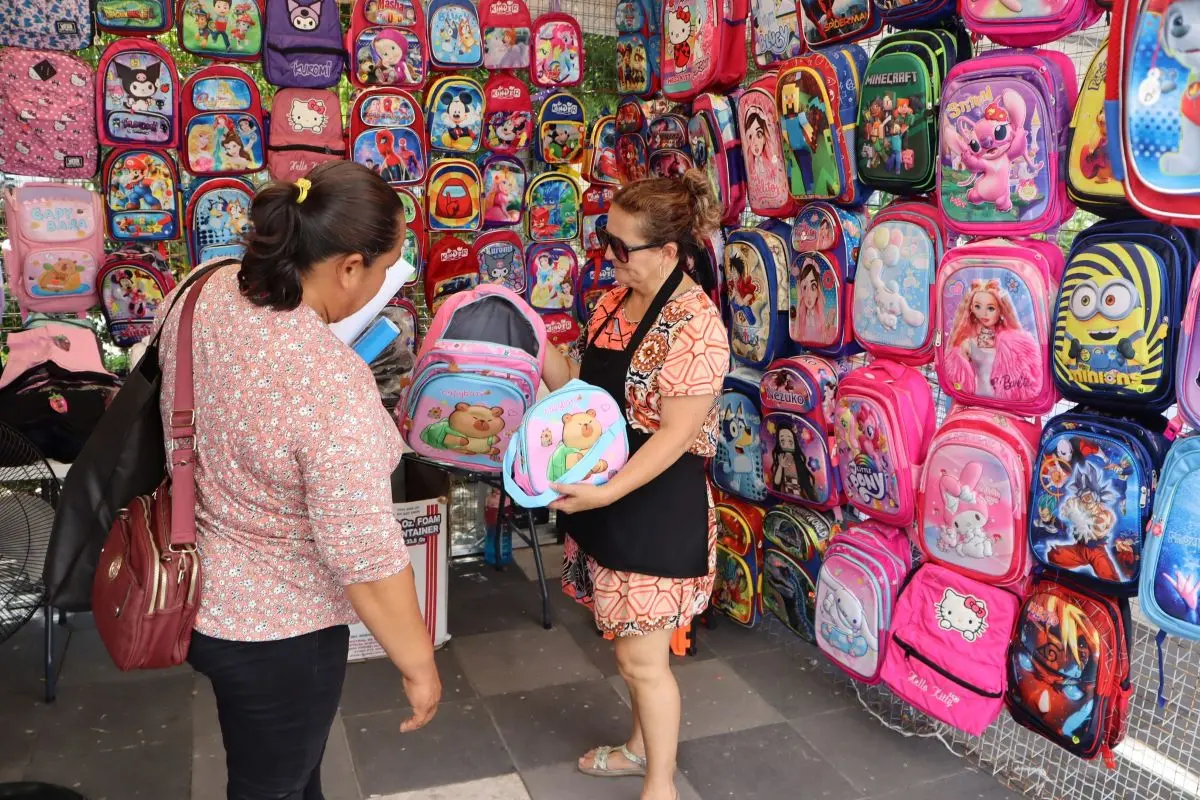 En marcha la Feria del Regreso a Clases 2025 en Baja California Sur. Foto: Cortesía
