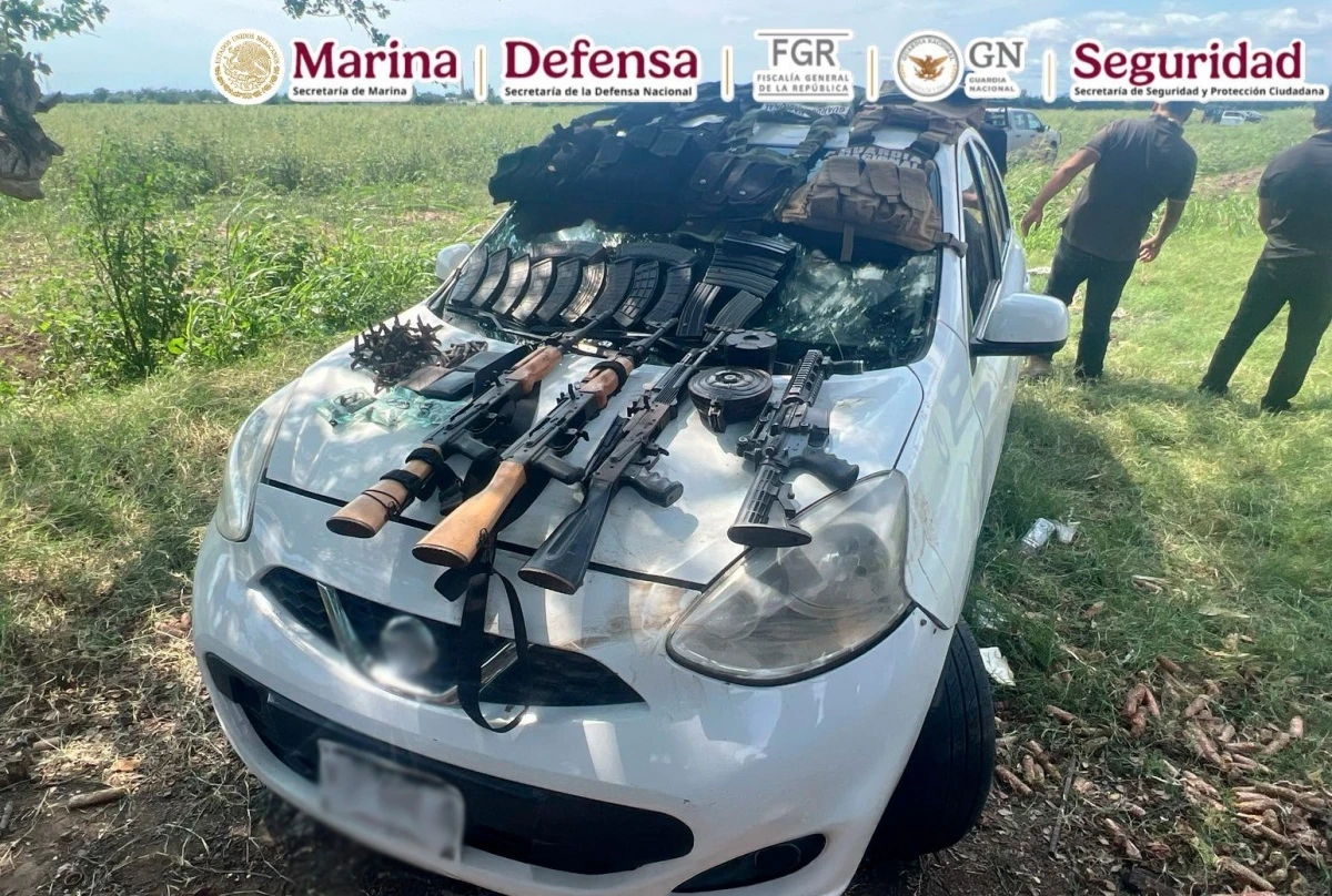 Armas y municiones fueron aseguradas por personal de la Marina. Foto: SSPC
