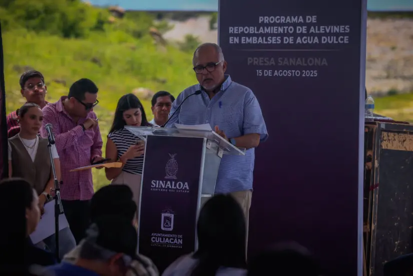 El Gobernador se coordinará con el Ayuntamiento para la construcción de puentes. Foto: Gob. de Sinaloa