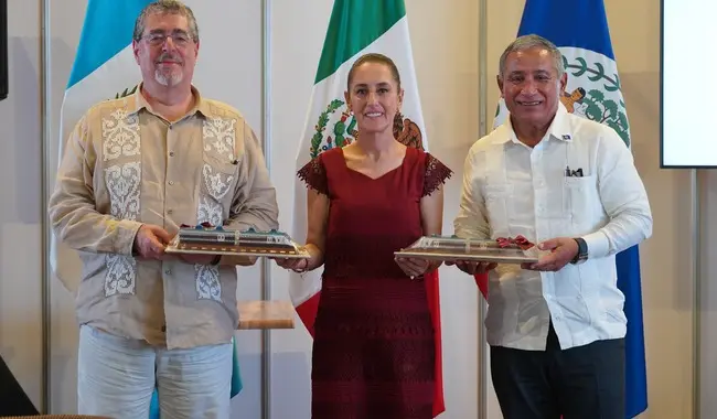 México, Guatemala y Belice crean el Corredor Biocultural de la Gran Selva Maya El mandatario de Guatemala destacó la acción. Foto: Gob. de México