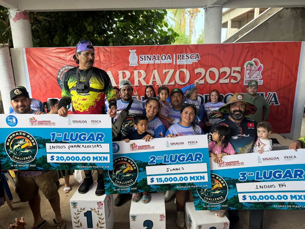 Ganadores del Torneo de Pesca El Barrazo 2025. Foto: Yolanda Tenorio