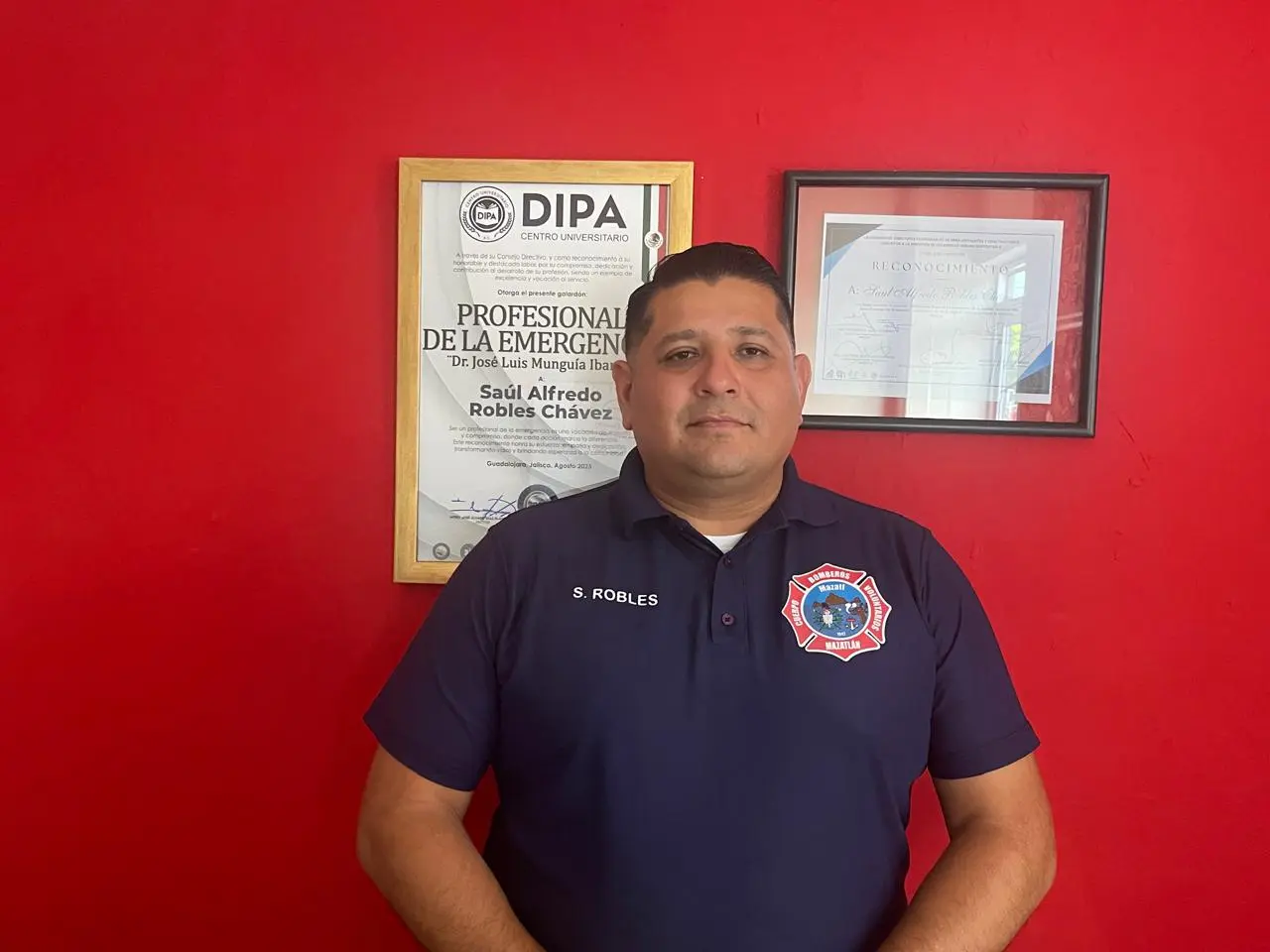 El comandante Saúl Roles, Profesional de la Emergencia 2025.