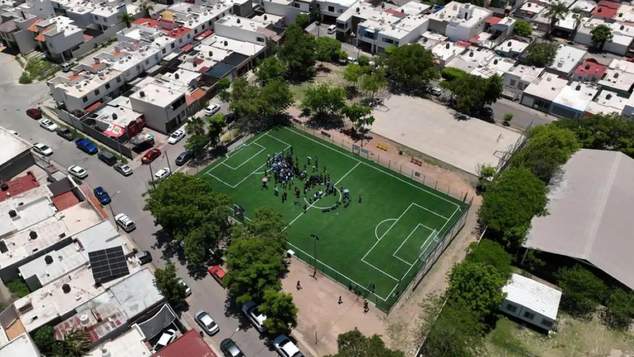 Villa del Real celebra nueva cancha: deporte y sueños que unen a la comunidad y se construye paz. Foto: Cortesía