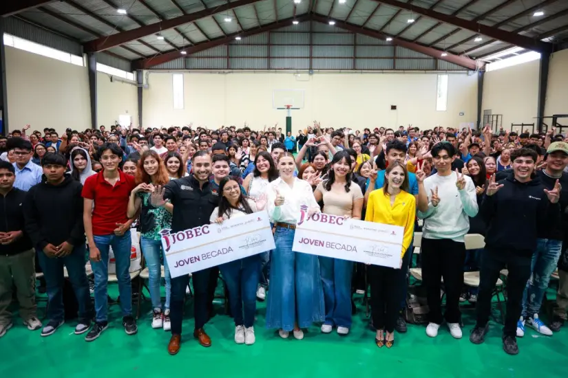 Registro de Jóvenes Becados JOBEC en Baja California. Foto: Cortesía 