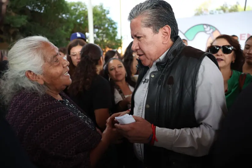 1200 familias reciben apoyo alimentario 1200 familias reciben apoyo alimentario