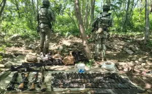 Golpe al crimen organizado en Las Lajas, San Ignacio, decomisan armas, cartuchos y explosivos