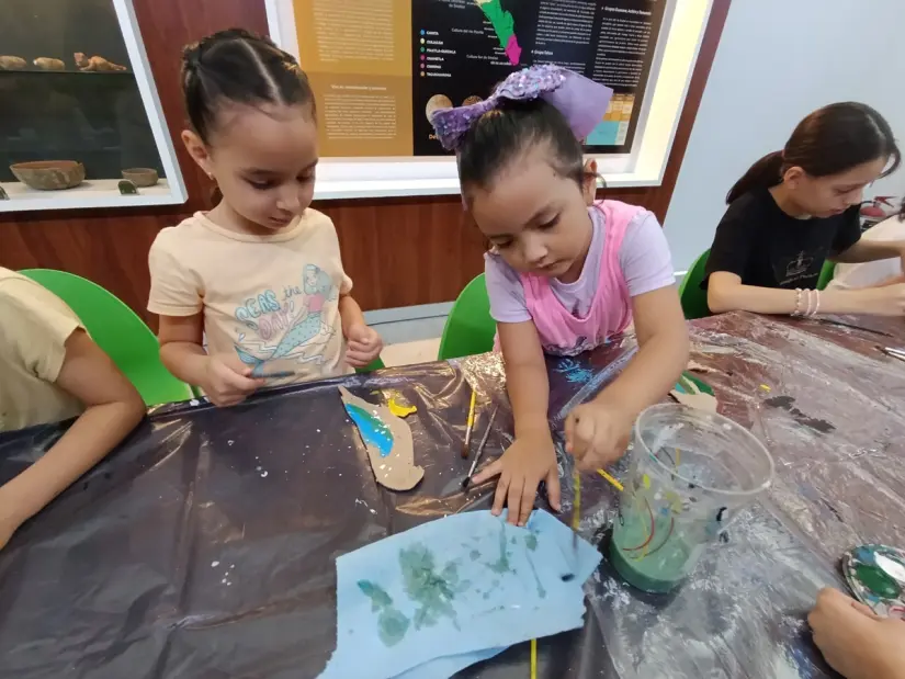 El curso de verano del Instituto Municipal de Cultura conecta a la infancia con la naturaleza. Foto: IMCC