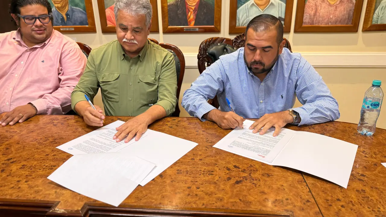 La UPMYS ofrecerá dos licenciaturas en el municipio, impulsando el desarrollo educativo y económico local.