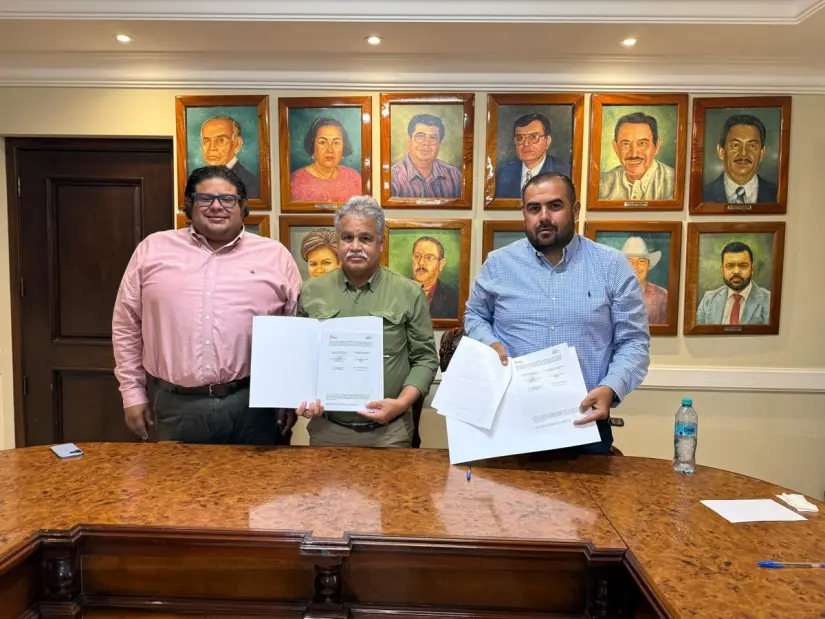 Firma de convenio, Universidad UPMYS.