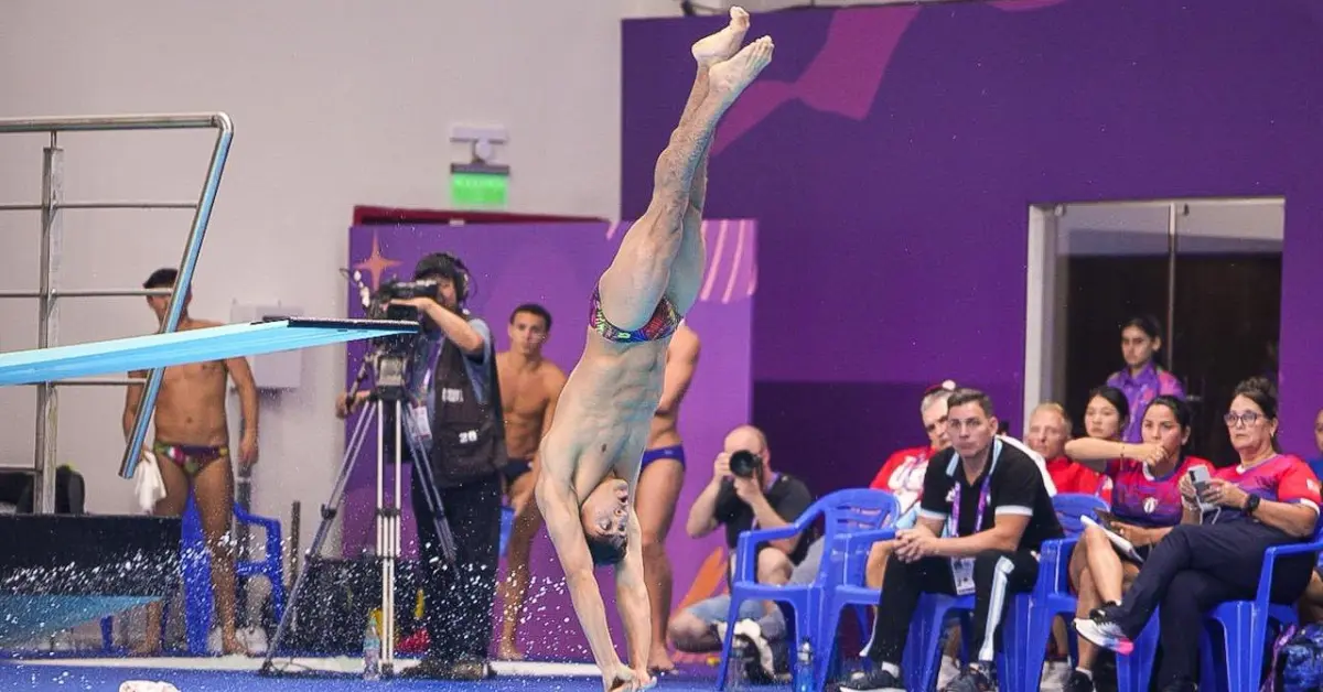 David Vázquez y Jesús Agúndez ganan oro y plata en clavados en Juegos Panamericanos Jr. 2025