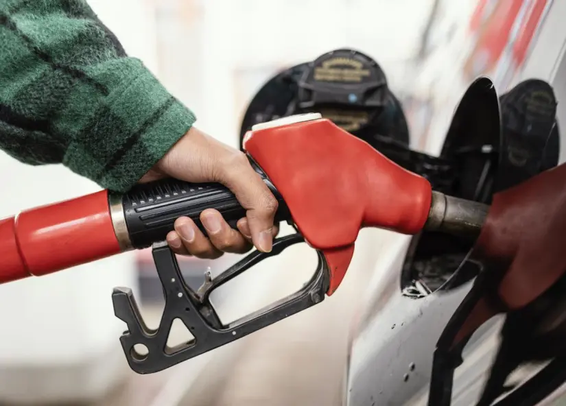 Estos son los costos del día de hoy de la gasolina en La Paz. Foto: Freepik. 