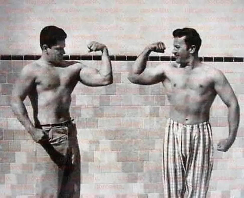 Pedro Infante y su sobrino Guillermo López Infante. 