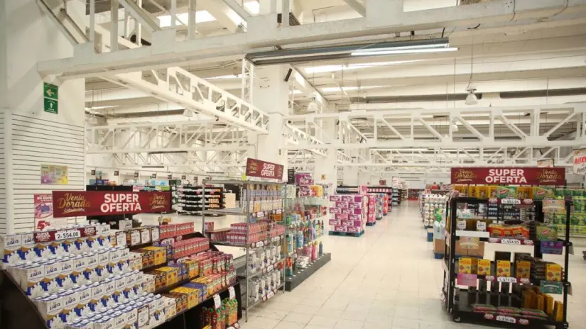 La Leche del Bienestar puedes conseguirla en las tiendas SUPERISSSTE en Baja California como el resto del país. Foto: Cortesía. La Leche del Bienestar puedes conseguirla en las tiendas SUPERISSSTE en Baja California como el resto del país. Foto: Cortesía.