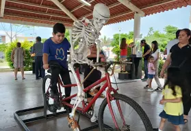 Viven la ciencia en Parque Jardines de Santa Fe 4, una oportunidad de aprendizaje y diversión
