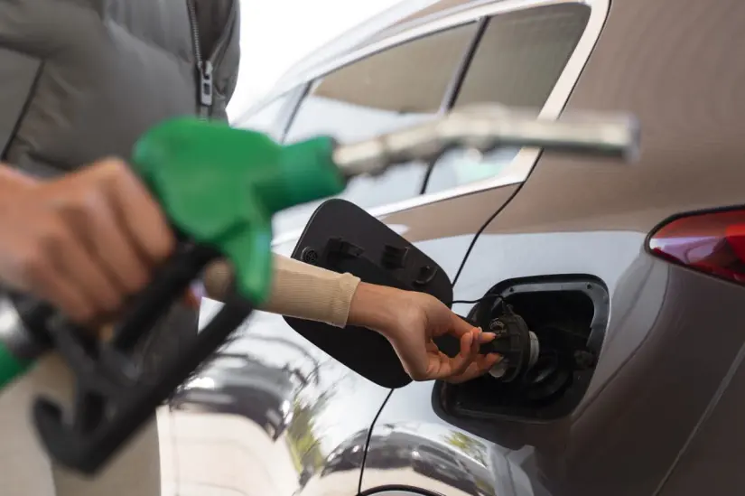 Conoce cuál es precio de la gasolina actual en La Paz. Foto: Freepik. Conoce cuál es precio de la gasolina actual en La Paz. Foto: Freepik.